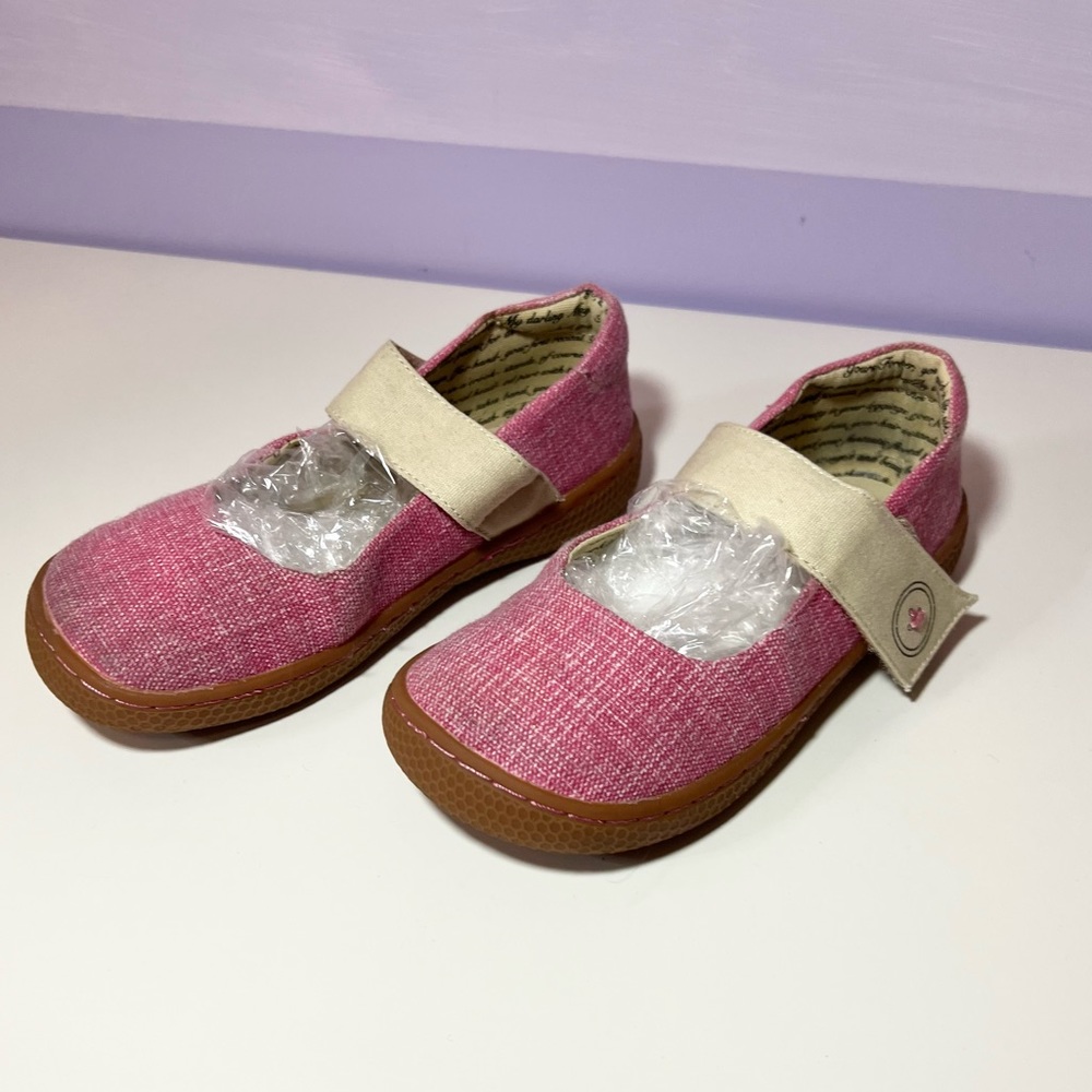 Livie and Luca Pink canvas Mary janes size 1